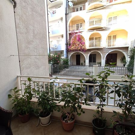 Apartments Jadranka 马卡尔斯卡 外观 照片
